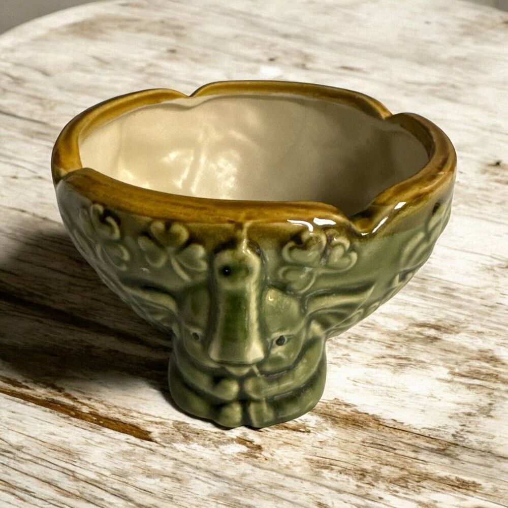 Vintage Majolica Pottery 3 Three‎ Elephant Trunk Up Planter 5.5” Wide Round